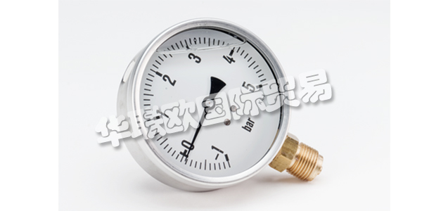 ARMATHERM成立于1949年。在公司成立之初，玻璃溫度計和比重計的制造代表了廣泛的應用。它是為工業(yè)，貿易和工藝生產的。