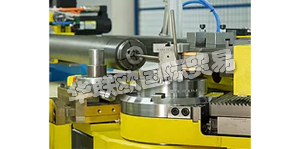 SENIOR-AEROSPACE-ERMETO是流體傳輸組件的領(lǐng)先供應(yīng)商，其產(chǎn)品質(zhì)量得到認(rèn)可。  　　Ermeto存在于不同的細(xì)分市場：航空航天，海運(yùn)，國防和各種行業(yè)。