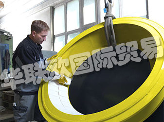 KALENBORN,工業(yè)磨損保護專家。  　　1921年：公司成立  　　第一本手冊Schmelzbasalt9月7日，Schmelzbasalt AG在Linz am Rhein成立，這是由CompagnieGénéraleduBasalte和Basalt AG組建的合資企業(yè)。