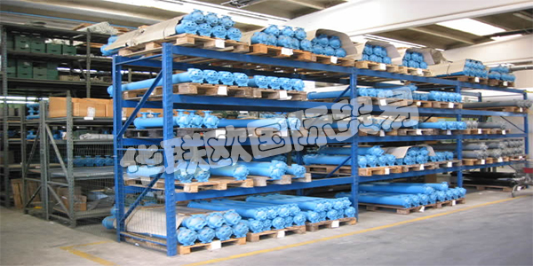 FLOVEX擁有適用于所有工業(yè)需求的各種熱交換器，他們的工廠設(shè)計(jì)和制造的產(chǎn)品適用于各種領(lǐng)域，從液壓到造船，從能源回收到石油和天然氣。