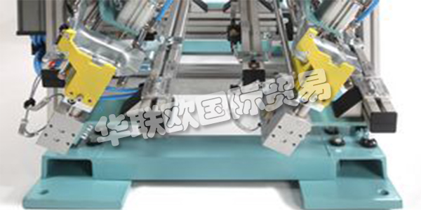 FFT是全球領(lǐng)先的自動(dòng)化和靈活生產(chǎn)系統(tǒng)供應(yīng)商之一。作為開發(fā)，項(xiàng)目規(guī)劃和創(chuàng)新制造系統(tǒng)實(shí)現(xiàn)的專家，他們?cè)谌蚍秶鷥?nèi)實(shí)現(xiàn)了汽車，航空和其他領(lǐng)域客戶的項(xiàng)目。