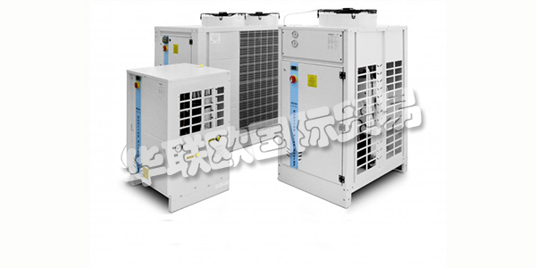 意大利ATS主要產(chǎn)品：ATS點焊機、焊接機等。ATS成立于1983年，最初是作為點焊領(lǐng)域的技術(shù)支持和支持，然后根據(jù)幾個客戶要求，業(yè)主Lamberti Bruno先生決定擴大公司獲得交易許可的潛力。公司從事焊接系統(tǒng)和相關(guān)備件的營銷。