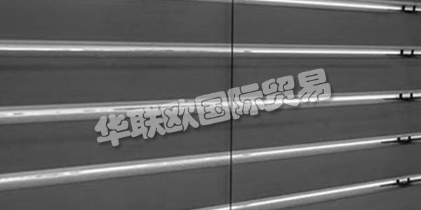 ORLITA公司自1991年開始運營。從一開始，他們就在波蘭和全球市場上的防曬領域擁有數(shù)十年的經(jīng)驗!他們專業(yè)生產(chǎn)外部百葉窗和其他防曬設備，如百葉窗，遮陽篷和織物百葉窗。根據(jù)“質(zhì)量將自他保護”的原則，他們專注于高品質(zhì)的產(chǎn)品，有競爭力的價格，同時使用最好的材料。這導致了廣泛的技術解決方案和多種顏色。