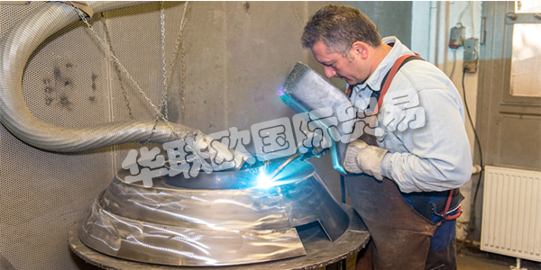 FELDPAUSCH自60多年前一直致力于為各個(gè)行業(yè)領(lǐng)域開發(fā)創(chuàng)新的喂料技術(shù)。