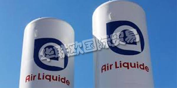 法國AIR LIQUIDE主要產(chǎn)品：AIR LIQUIDE泵、廢液泵等。AIR LIQUIDE集團誕生于巴黎EcoleSupérieuredePhysique et Chimie Industrielle的兩名年輕畢業(yè)生。作為一名受到啟發(fā)且有時甚至是古怪的研究人員，Georges Claude在巴黎公交車庫進行了兩年不懈的實驗后，成功地完善了液化空氣的過程。他的合伙人保羅·德洛姆(Paul Delorme)是一位審慎的遠見卓識者，盡管有財務(wù)方面的考慮，但他毫不猶豫地支持這個工業(yè)項目，并提供了至關(guān)重要的初期投資。這家年輕的公司迅速吸引了24位股東的投資，而液化空氣公司的偉大冒險開始了。