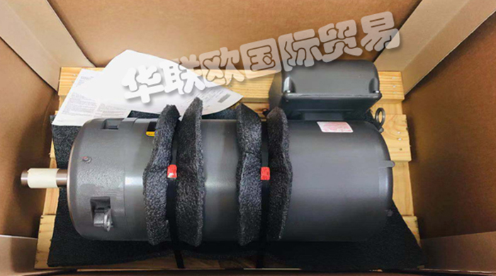 美國葆德電機(BALDOR)，現(xiàn)在已經(jīng)被ABB收購，屬于ABB旗下的子品牌。曾一度叫做巴杜電機，成立于1920年，是一家美國的上市公司。2007年并購了羅克韋爾自動化旗下的瑞恩電氣(Reliance Electric)和道奇(Dodge)兩個品牌(全稱葆德?道奇?瑞恩BALDOR.DODGE.RELIANCE)，成為北美第一，全球第二大的工業(yè)電機供應商。