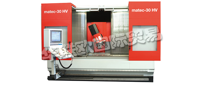 MATEC將技術(shù)知識(shí)與創(chuàng)造力相結(jié)合，憑借創(chuàng)新的思維，最新技術(shù)使機(jī)器達(dá)到了最高標(biāo)準(zhǔn)，他們的產(chǎn)品范圍從標(biāo)準(zhǔn)機(jī)器擴(kuò)展到復(fù)雜的加工中心，用于復(fù)雜的單個(gè)零件加工到自動(dòng)化的批量生產(chǎn)。下文為你介紹MATEC加工中心。